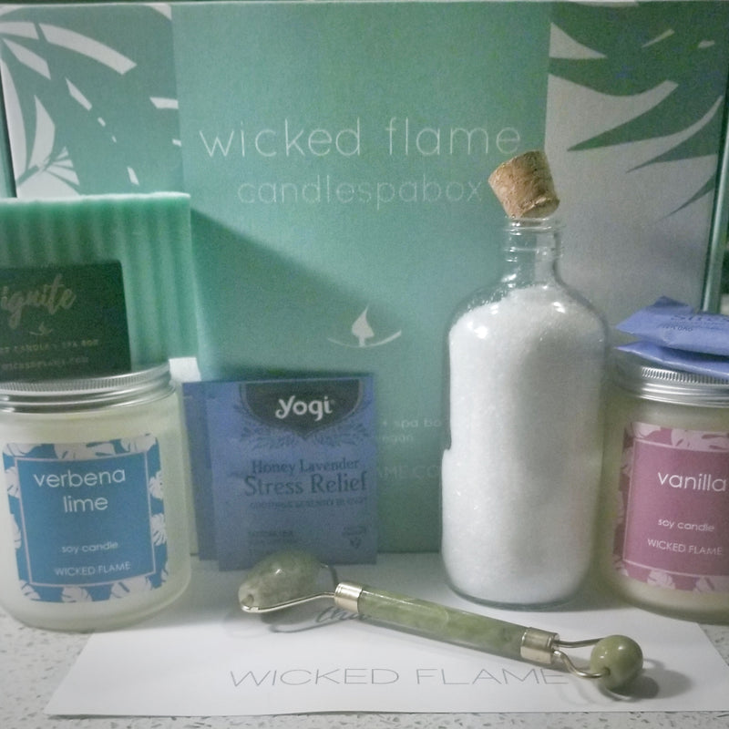 Diligence! March Candle + Spa Box